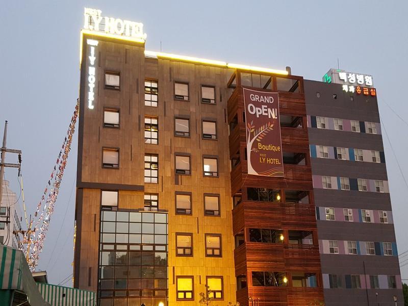 I.Y Hotel Сувон Екстер'єр фото