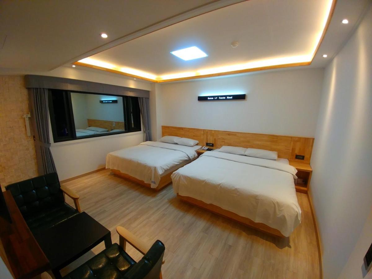 I.Y Hotel Сувон Екстер'єр фото