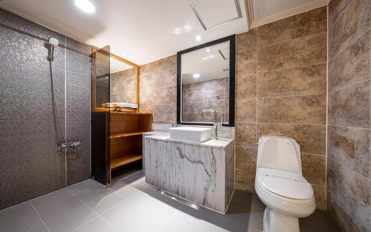 I.Y Hotel Сувон Екстер'єр фото