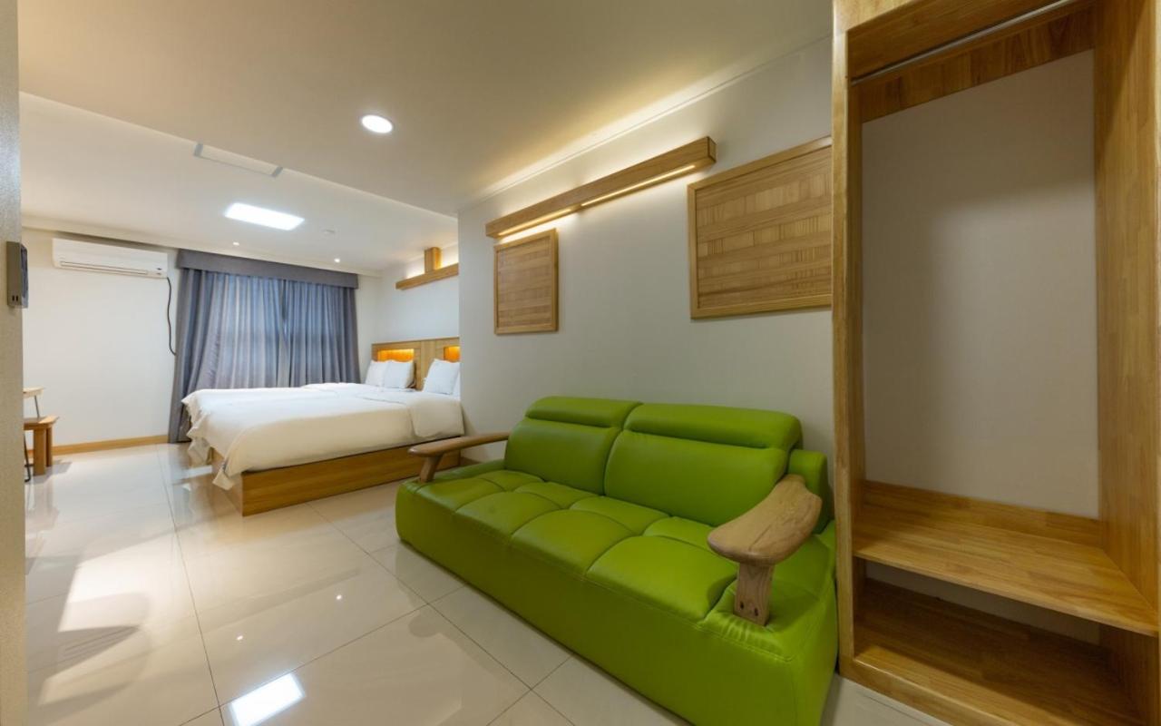 I.Y Hotel Сувон Екстер'єр фото